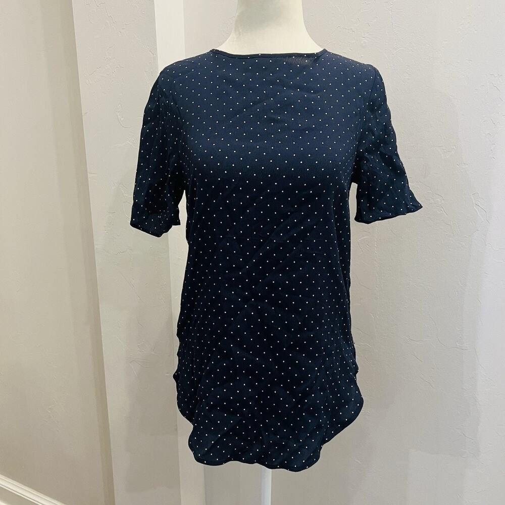 H&M Women's Navy Blue & White Polka Dot Short Sleeve Top Sz 0 (A0128)